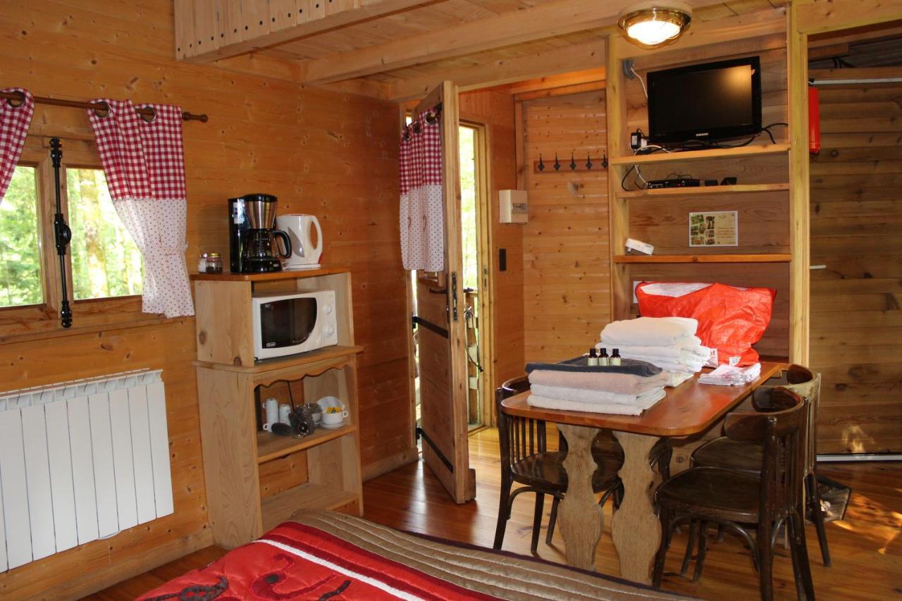 Domaine De Syam - Gites, Chambres D'Hotes & Cabanes Exteriér fotografie